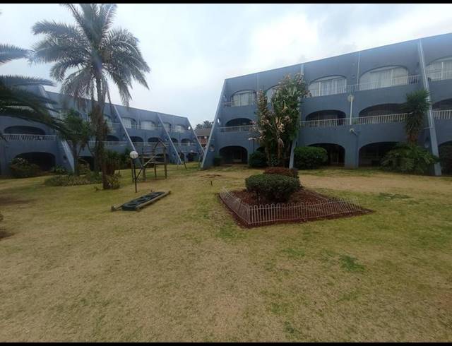 2 BEDROOM APARTMENT FOR SALE IN FLORIDA